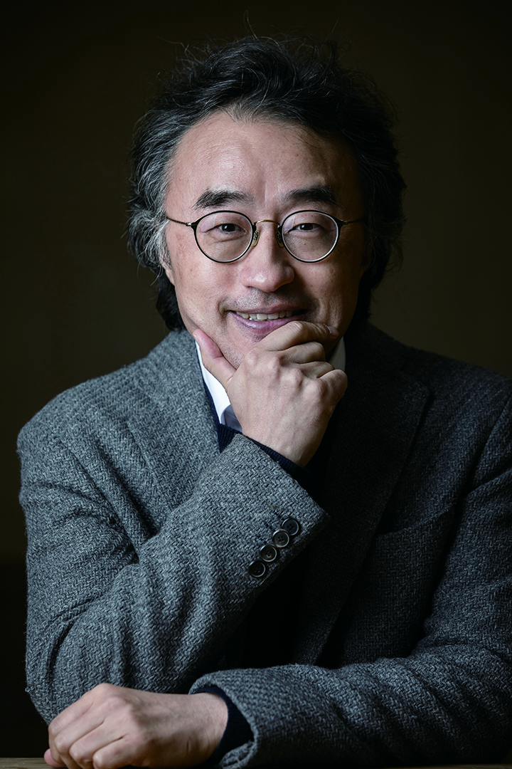 제2대 예술감독 겸 지휘자 이미지 2